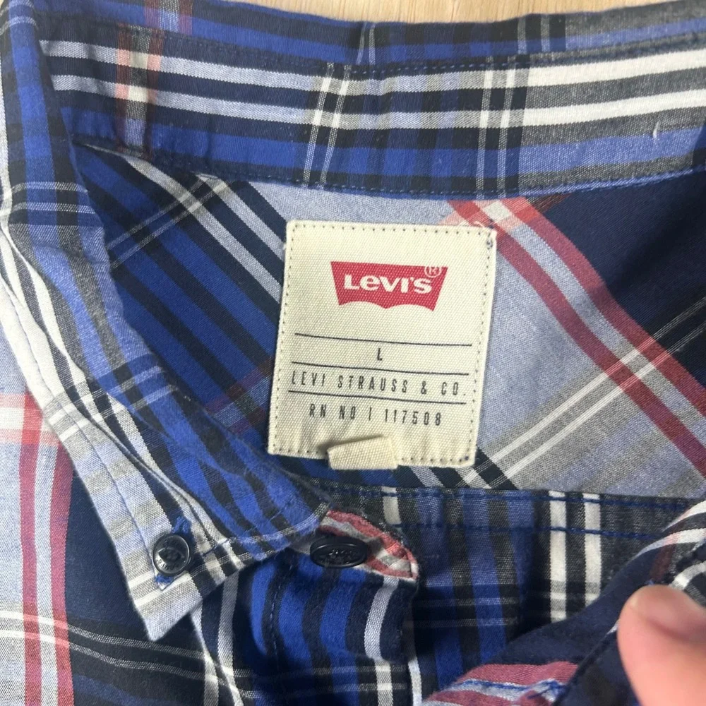 Levis Mens Long Sleeve Plaid Button Down Shirt Blue White Red Large RN117508
